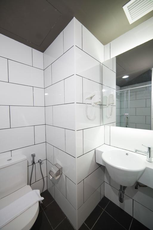 Fox Lite Hotel Dpulze Cyberjaya Exteriör bild